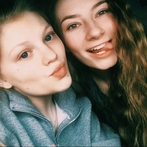 Meet your Posher, Laine